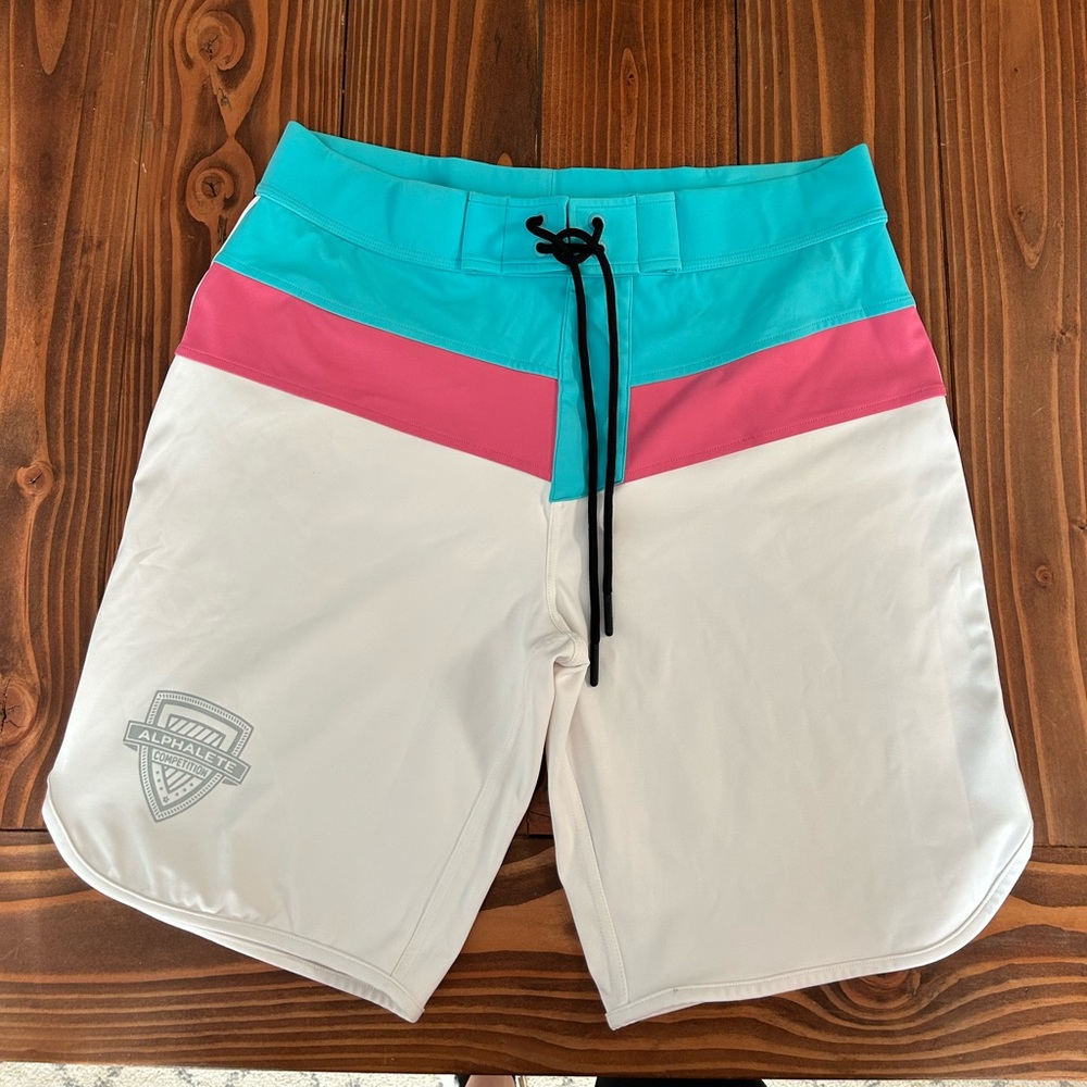 Men’s Alphalete Shorts